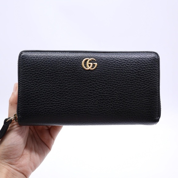 🍓GUCCI GG Logo Wallet - Picture 1 of 13